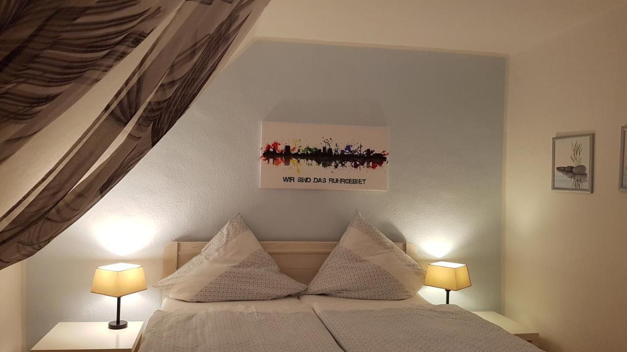 Ferien-& Monteurwohnung Koenen2 Nah Am Westfield Centro โอเบอร์เฮาเซิน ภายนอก รูปภาพ