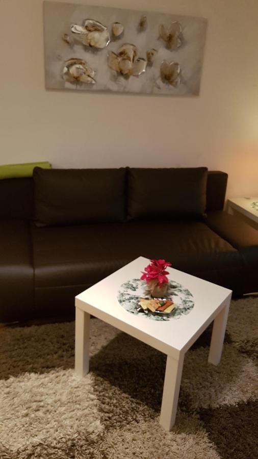 Ferien-& Monteurwohnung Koenen2 Nah Am Westfield Centro โอเบอร์เฮาเซิน ภายนอก รูปภาพ